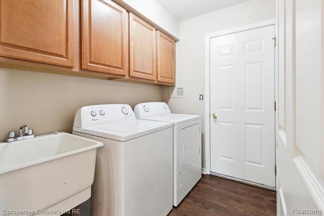 Building Photo - 22837 Woodcreek Dr
