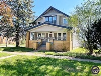 Building Photo - 3430 Maple St