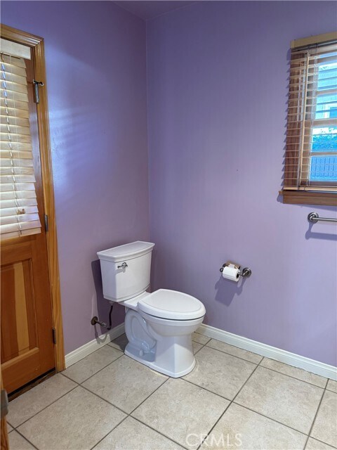 Building Photo - 2719 Mayflower Ave