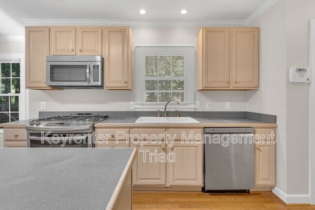 Building Photo - 8402 Trolley Ct