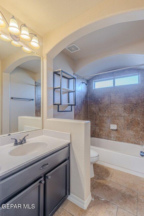 Building Photo - 2058 Bluff Creek St