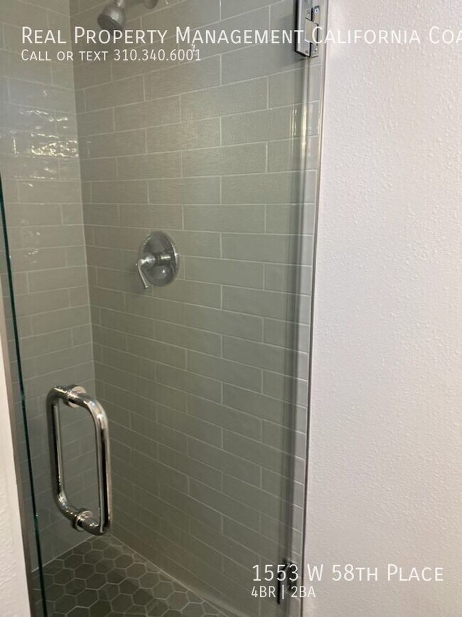 Building Photo - 1553 W 58th Pl