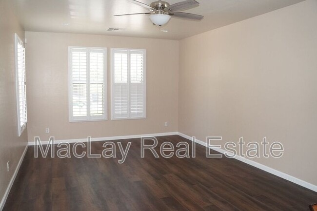 Building Photo - 3829 E Morelos St