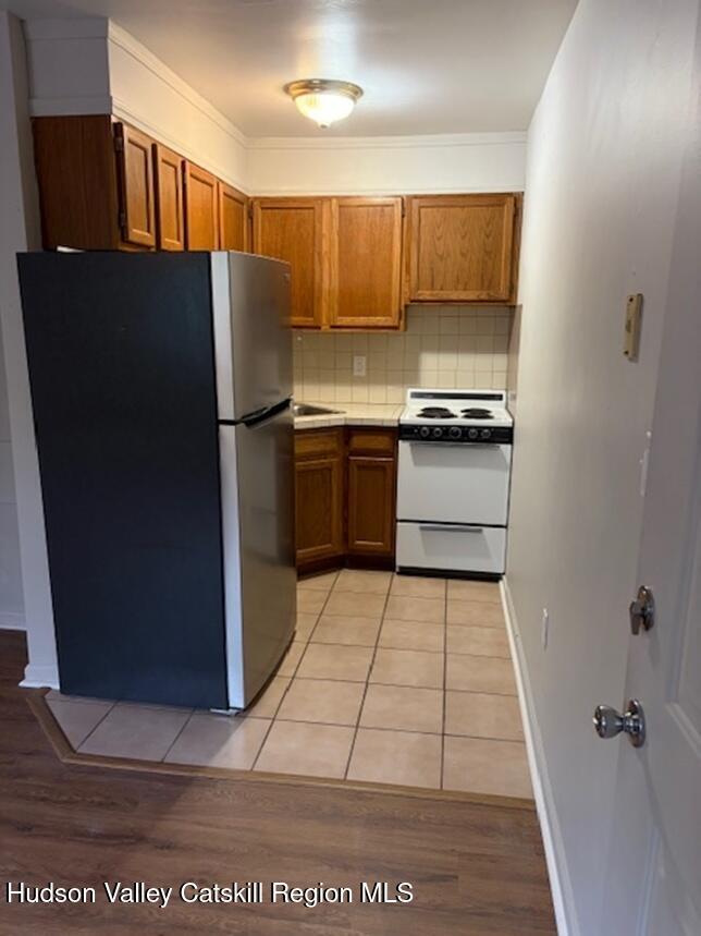Building Photo - 482 NY-145