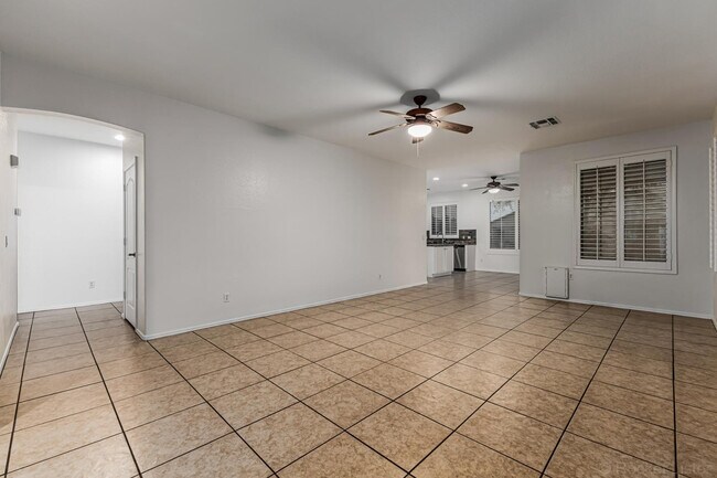 Building Photo - 20944 N 94th Ln