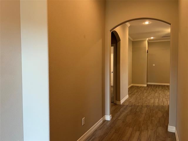 Building Photo - 148 Frank St