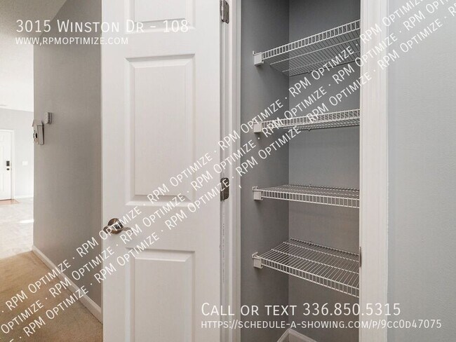 Building Photo - 3015 Winston Dr