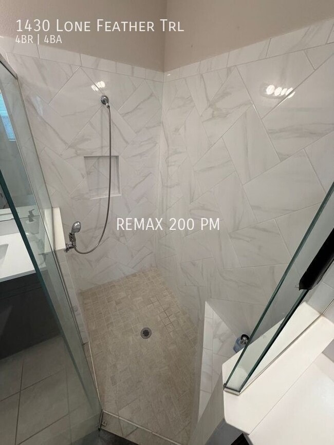 Building Photo - 1430 Lone Feather Trail