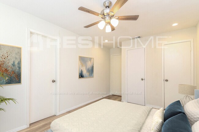 Building Photo - 4307 Linda Ln