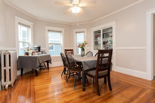 Building Photo - 177 Wachusett St