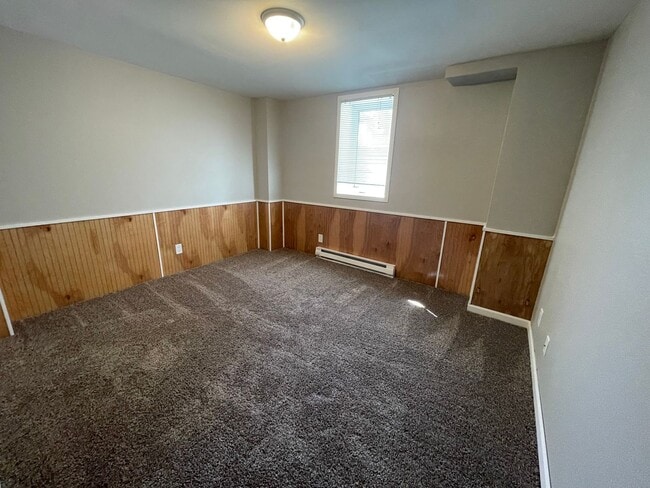Building Photo - Partially Furnished 3-Bedroom Home in North Fargo!