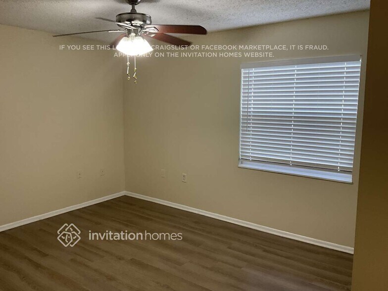 Building Photo - 6214 Palmview Ct