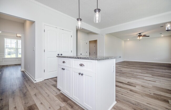 Building Photo - 5270 Copse Dr