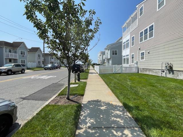 Building Photo - 1-40 Compass Pl