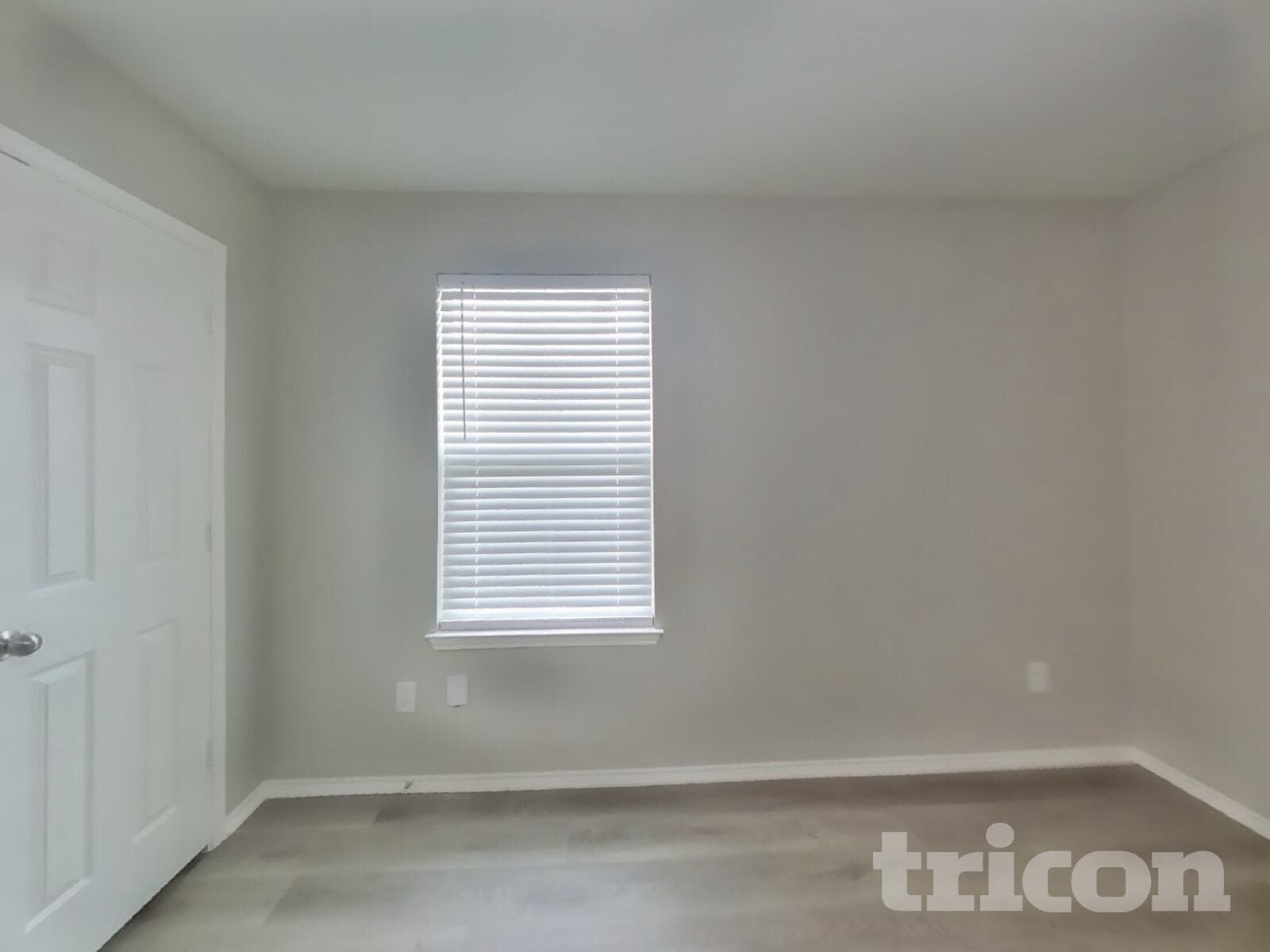 Building Photo - 50 Larkspur Dr