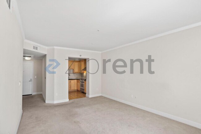 Building Photo - Unit 210
