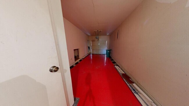 Building Photo - 7254 Shoreline Dr