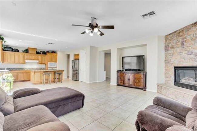 Building Photo - DREAMY 5 Bed/4 Bath OASIS - Discovery Bay