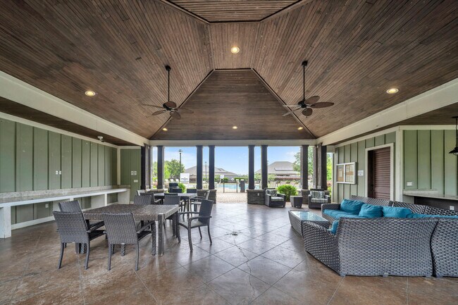 Building Photo - 507 Merganser Way