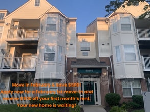 Building Photo - 8931 Town Center Cir