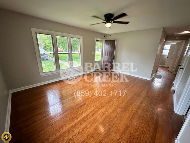 Building Photo - 3-Bed 1-Bath House