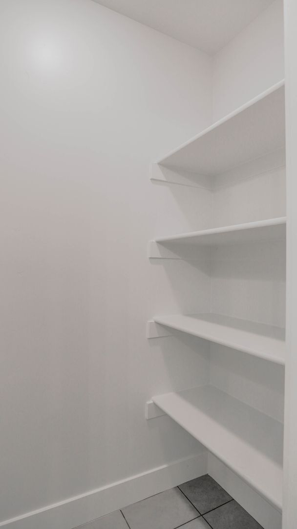 Building Photo - Beautiful 3 bedroom Townhome in Lehi Exchange community!