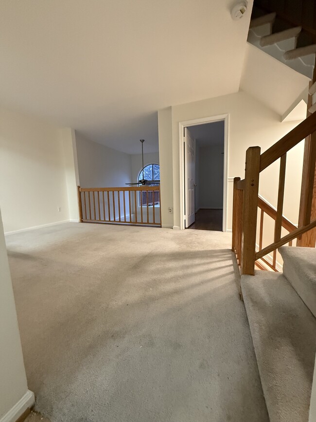 Building Photo - 9632 Hadleigh Ct