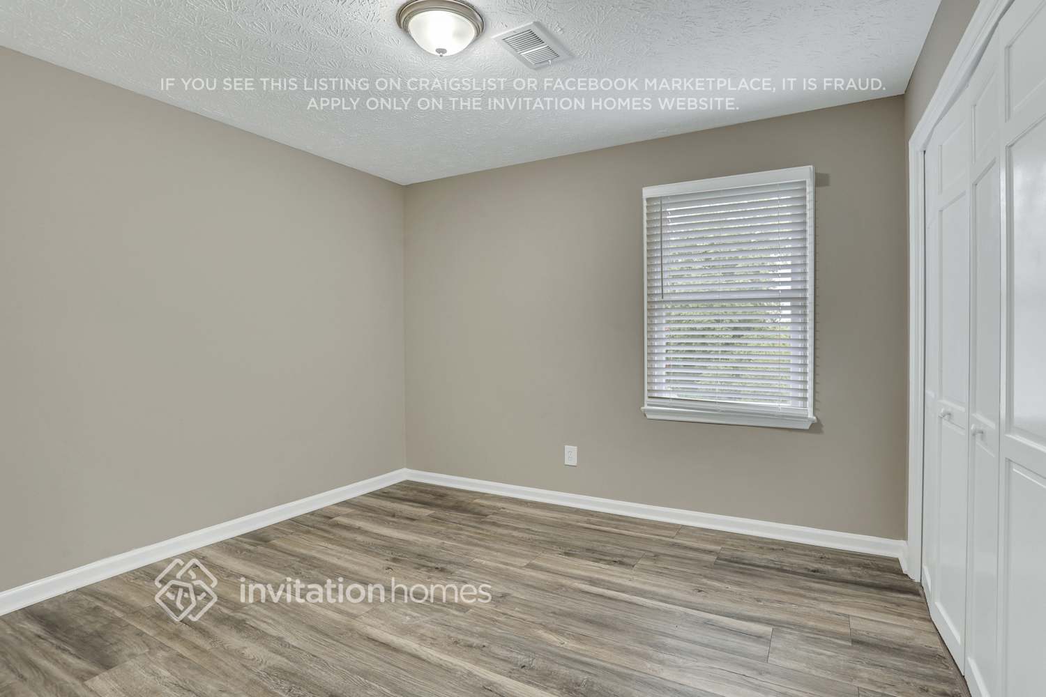 Building Photo - 1222 Raleigh Ct