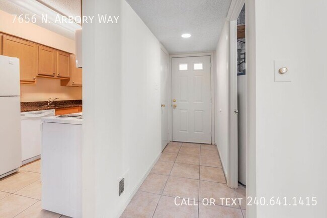 Building Photo - 7656 N Arbory Way