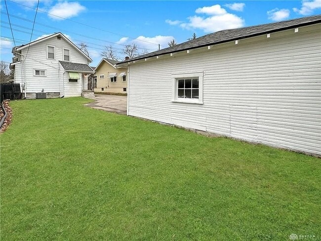 Building Photo - 2308 Fauver Ave