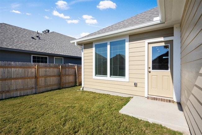 Building Photo - 109 Watch Hl