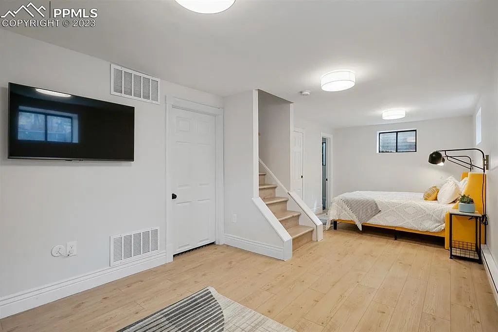 Building Photo - 1706 Arbor Way