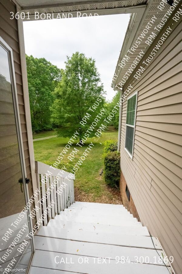 Building Photo - 3601 Borland Rd