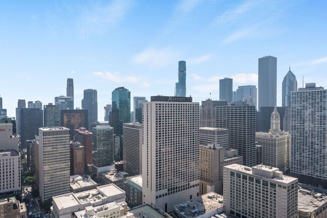 Building Photo - 10 E Ontario St