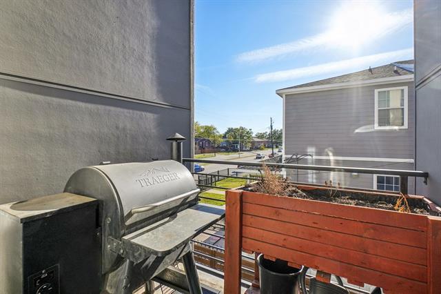 Building Photo - 145 N Henderson Ave