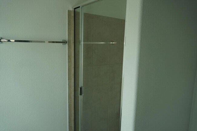 Building Photo - 231 Milliner Lp