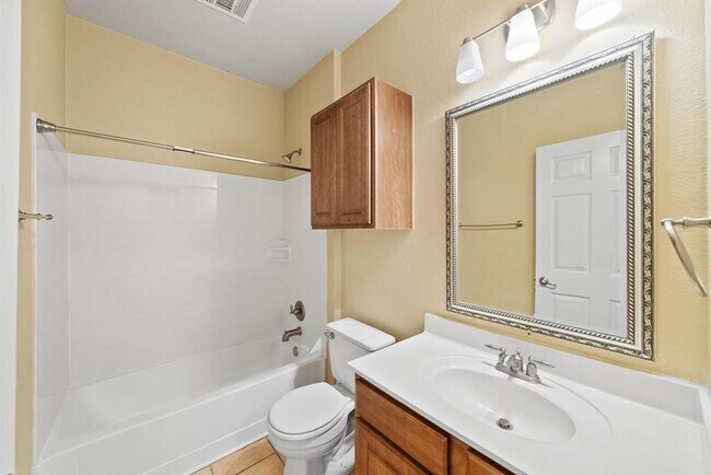 Building Photo - 11101 Liberty Farms Dr