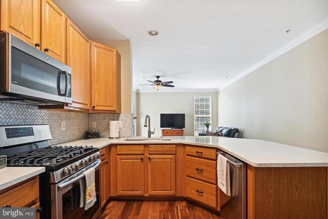 Building Photo - 43074 Old Gallivan Terrace