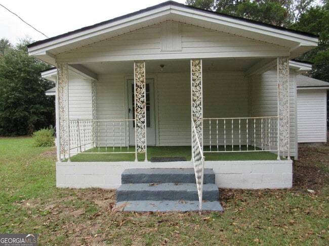 Building Photo - 112 Judy Ave