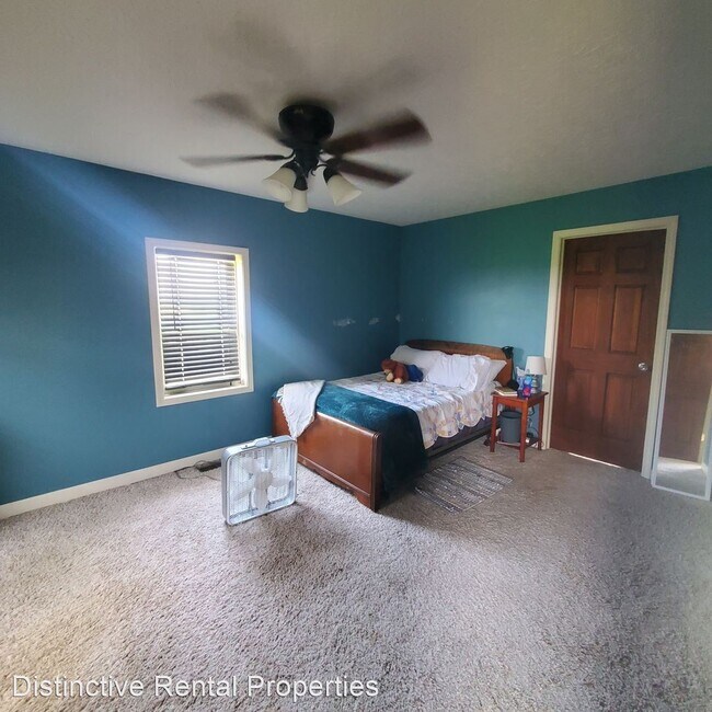 Building Photo - 3 br, 2 bath House - 4602 E 100 S