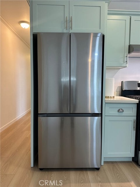 Building Photo - 956 E 43rd St