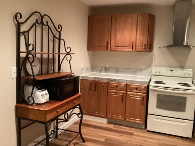 Building Photo - NK01