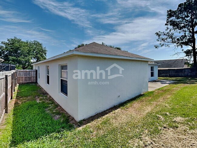 Building Photo - 11514 Pineloch Loop