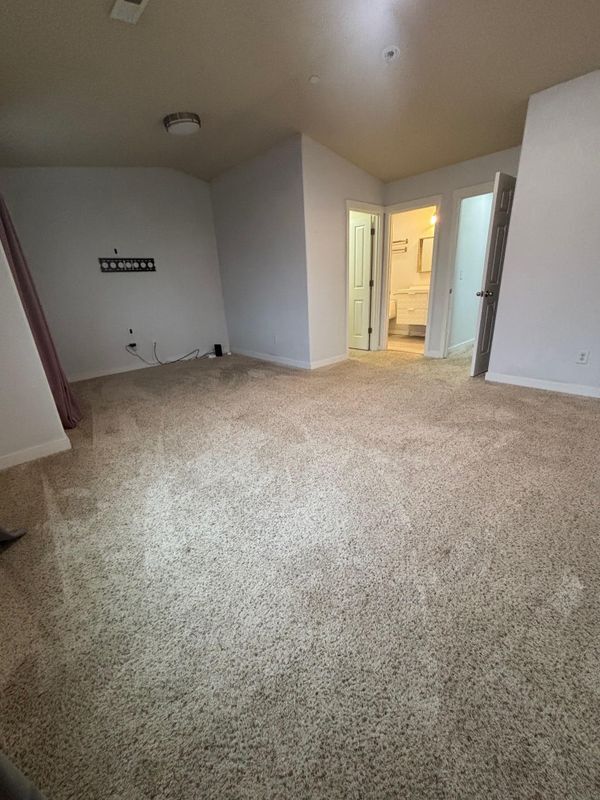 Building Photo - 845 NE 109th Ct