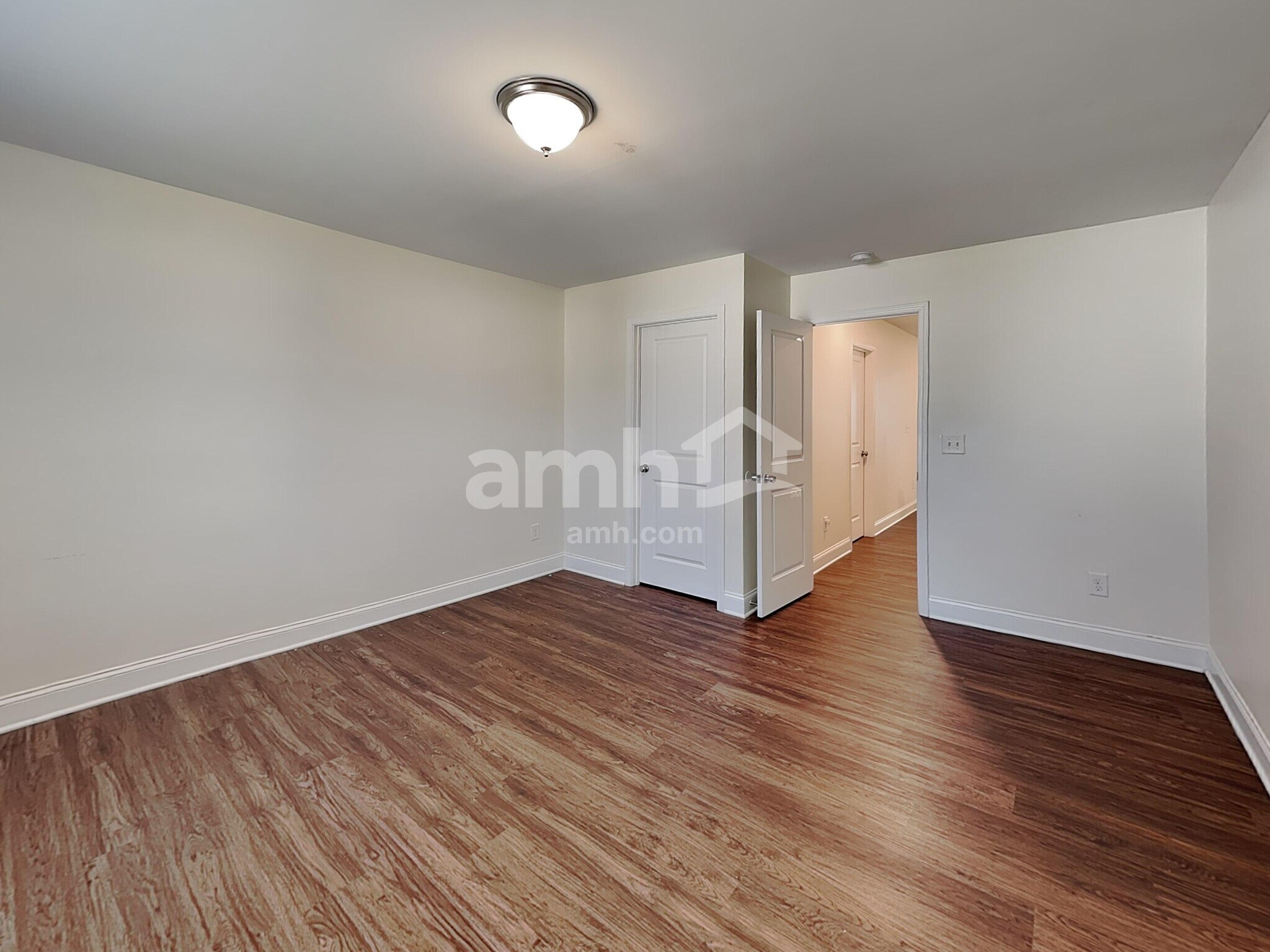 Building Photo - 592 Woodall Rd