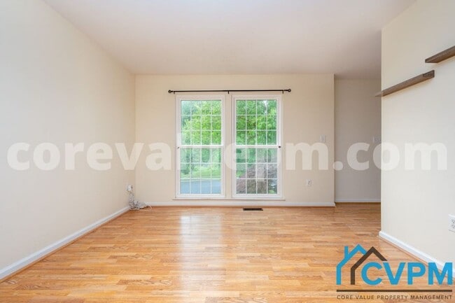 Building Photo - 1321 Treasure Dr