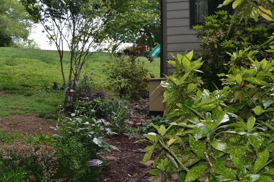 Building Photo - 4701 Westover Ter