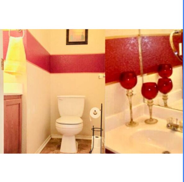 SHARED 1/2 BATHROOM - 7707 Copper Cave
