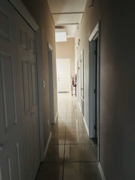 Hallway - 3044 Regal Dr
