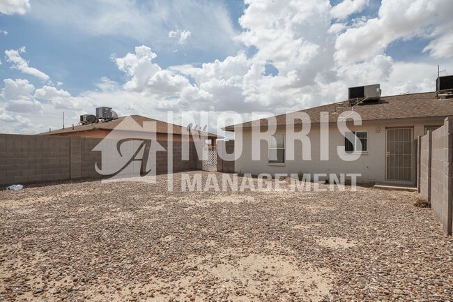 Building Photo - 10077 S Tampico Ln